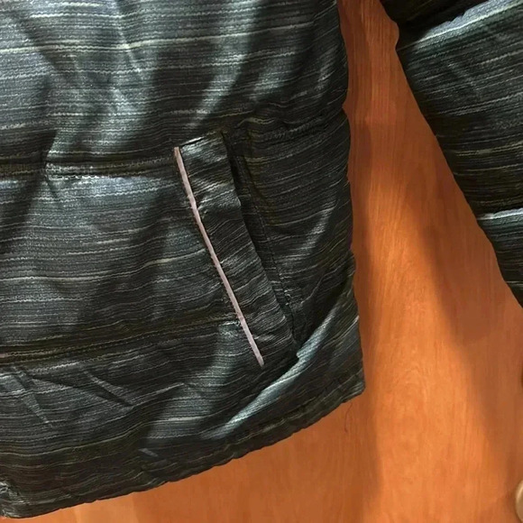 Puffer coat with hood size large. 14/16 - Picture 3 of 4